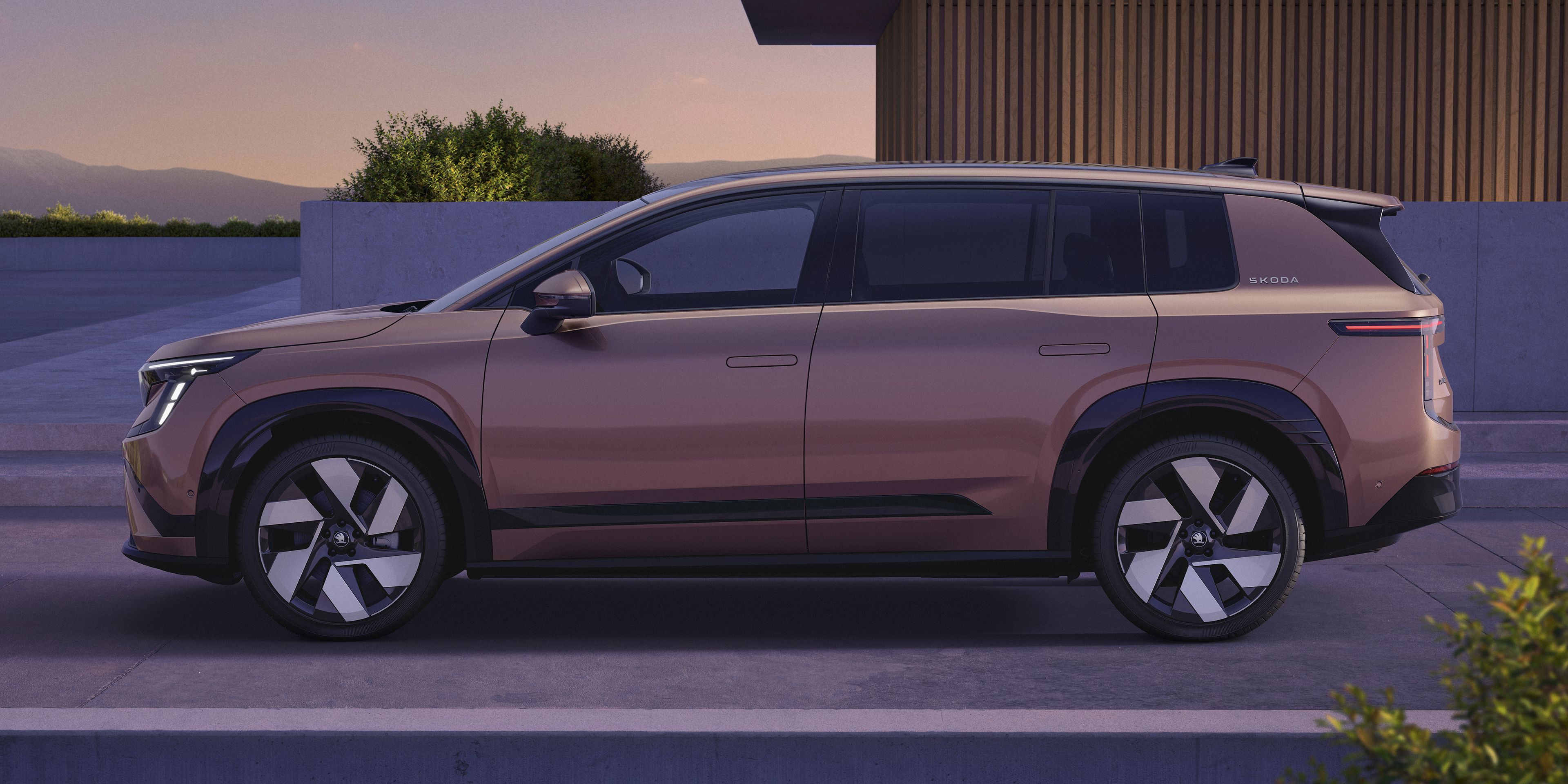 Škoda Peaq in Rosewood-Beige - Seite