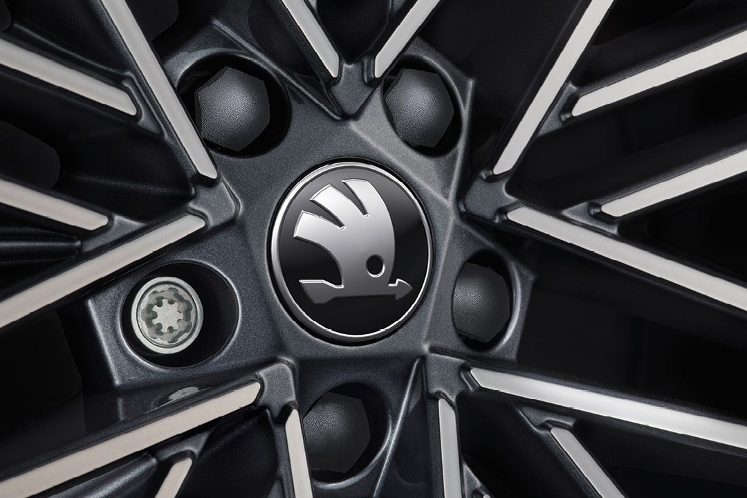 Fokusansicht einer Škoda Leichtmetallfelge
