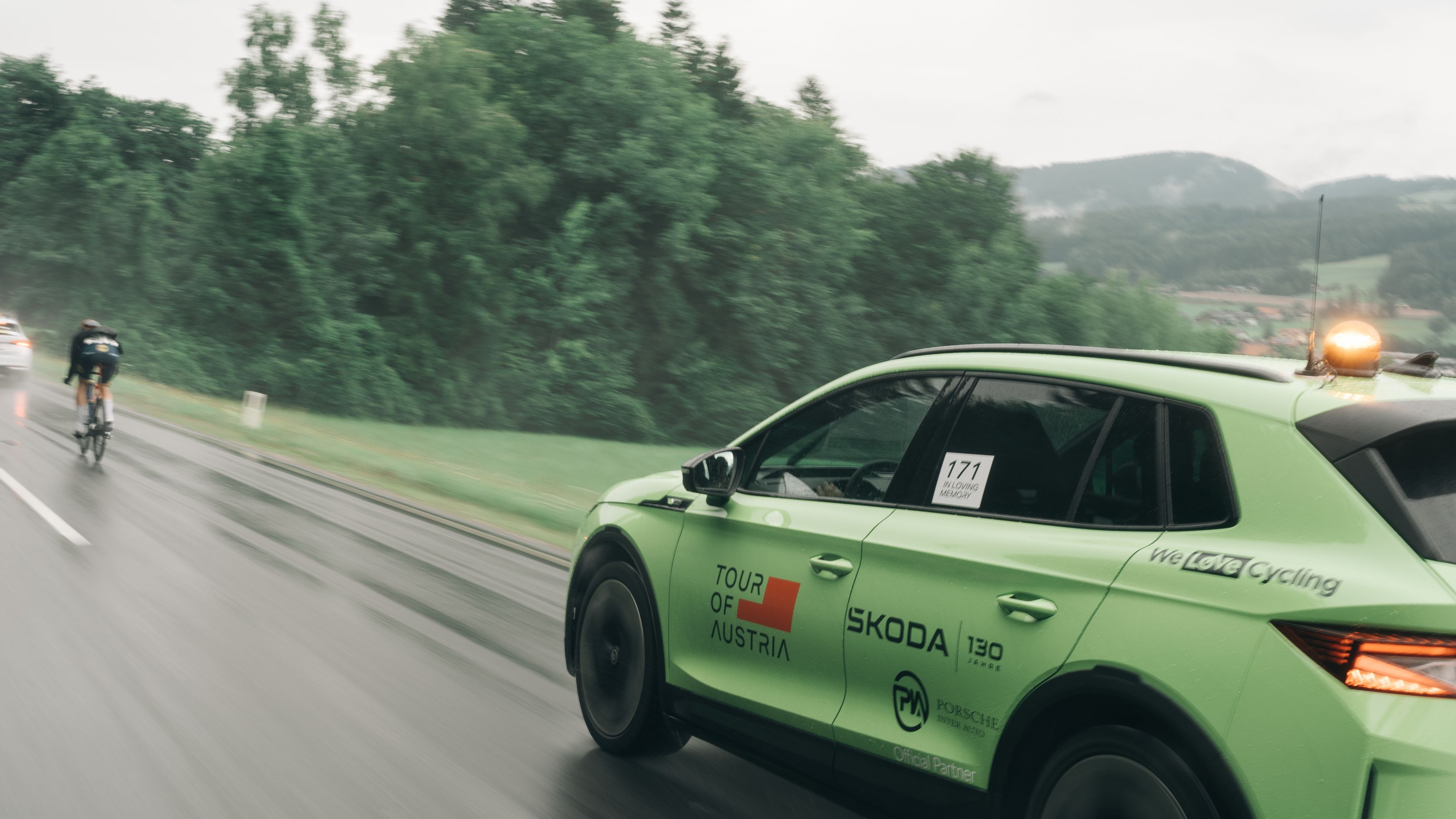 Škoda Elroq - Begleitfahrzeug Tour of Austria